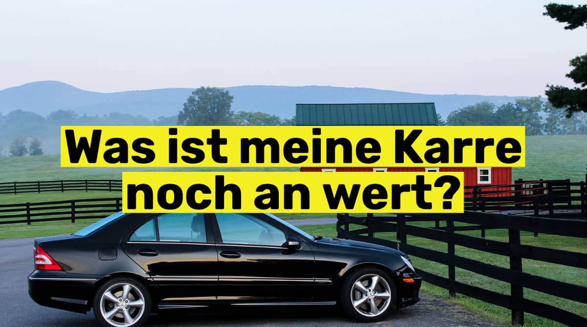 Ein Mercedes-Benz Fahrzeug auf dem Parkplatz auf dem Land.